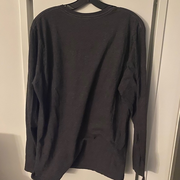 Cubs long sleeve sz Lg - Picture 2 of 3